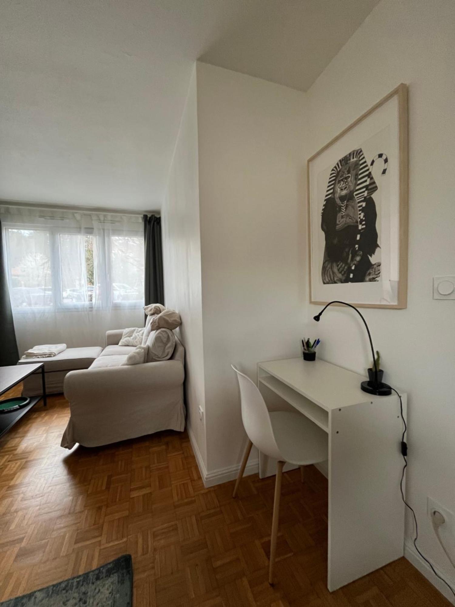 Appartement Cosy Et Confortable Saint-Genis-Laval Buitenkant foto